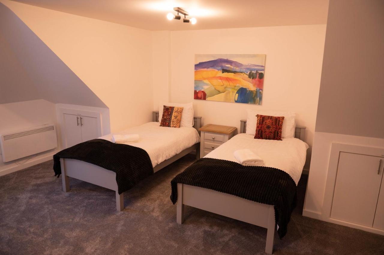 Walnut Flats-F4, 2-Bedroom With Ensuite - Parking, Netflix, Wifi - Close To Oxford, Bicester & Blenheim Palace Кидлингтон Экстерьер фото