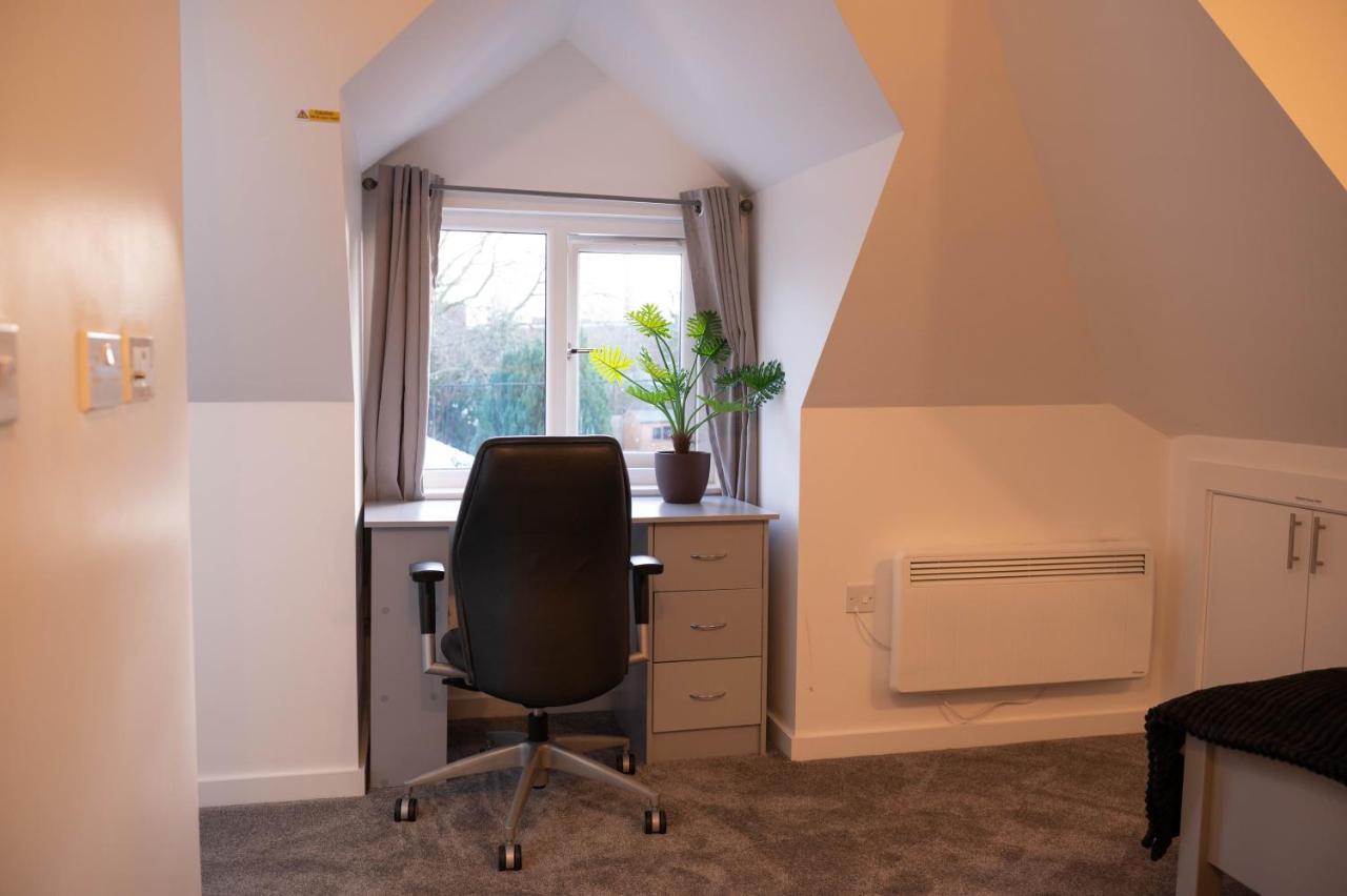 Walnut Flats-F4, 2-Bedroom With Ensuite - Parking, Netflix, Wifi - Close To Oxford, Bicester & Blenheim Palace Кидлингтон Экстерьер фото