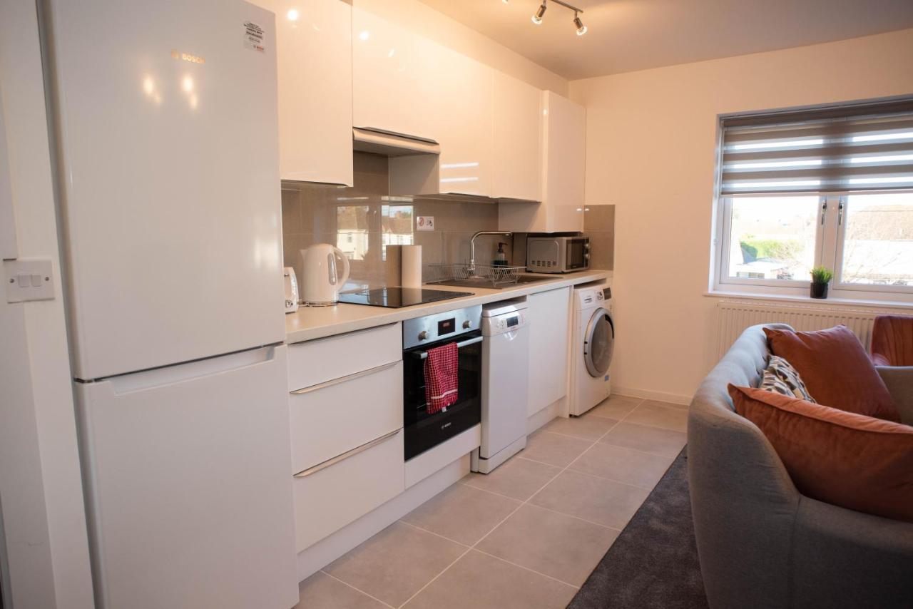 Walnut Flats-F4, 2-Bedroom With Ensuite - Parking, Netflix, Wifi - Close To Oxford, Bicester & Blenheim Palace Кидлингтон Экстерьер фото